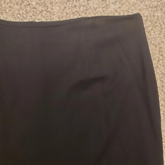 Chico's Classic Black Pencil Skirt in Size XL/16 - Picture 11 of 11